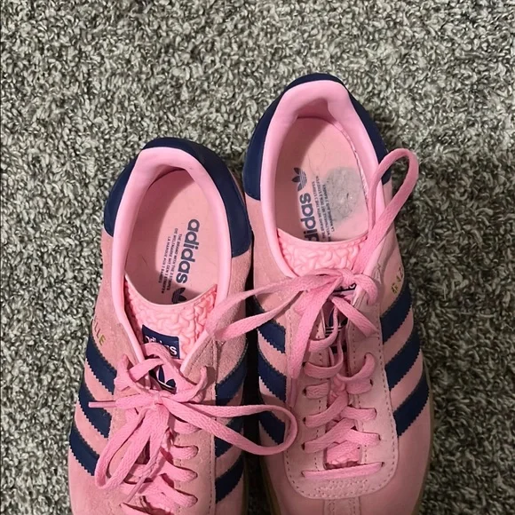 Adidas Women's Pink and Dark Blue Gazelles Size 7 - Picture 4 of 4